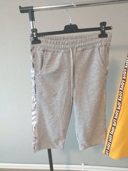 Pantaloni sport dama