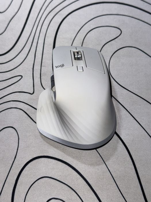 Мышка Logitech mx master 3s белый цвет