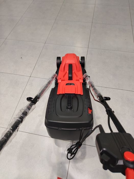 Elektrichski gazona kasilka. EPA  egk-1000