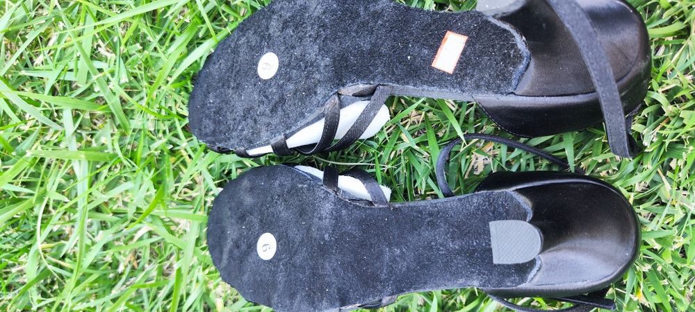 Обувки за салса/латино танци