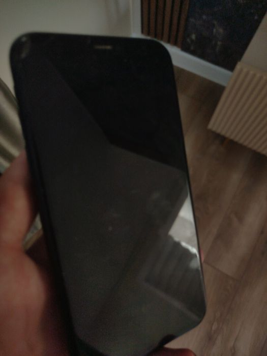Iphone xr .на запчасти,