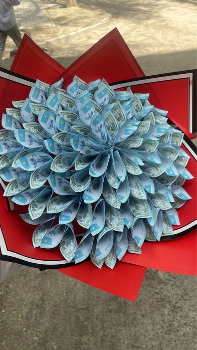 Денежный трендовые букеты