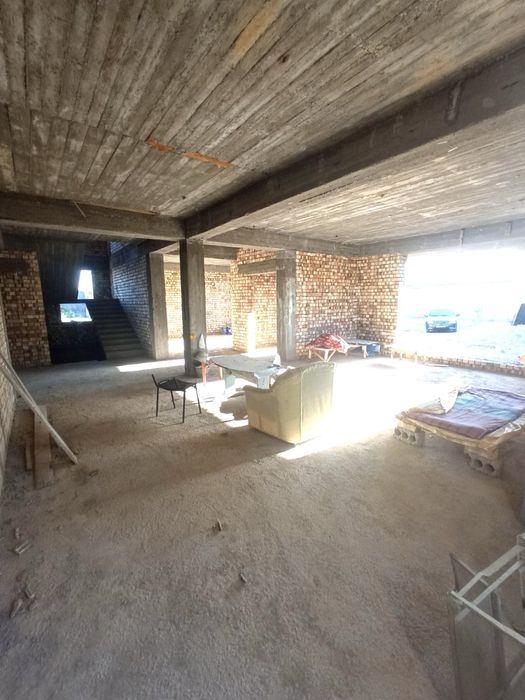 Продажа дома ( коробка ). Парвоз махалла. Уч кахрамон.