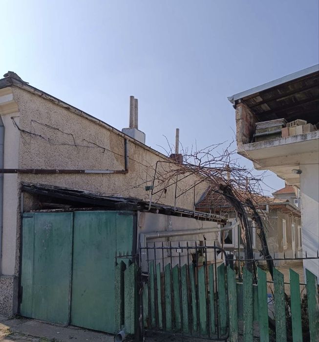 Продава се Къща в Силистра, Център - 118 кв.м за 757 €/кв.м - Снимка #1