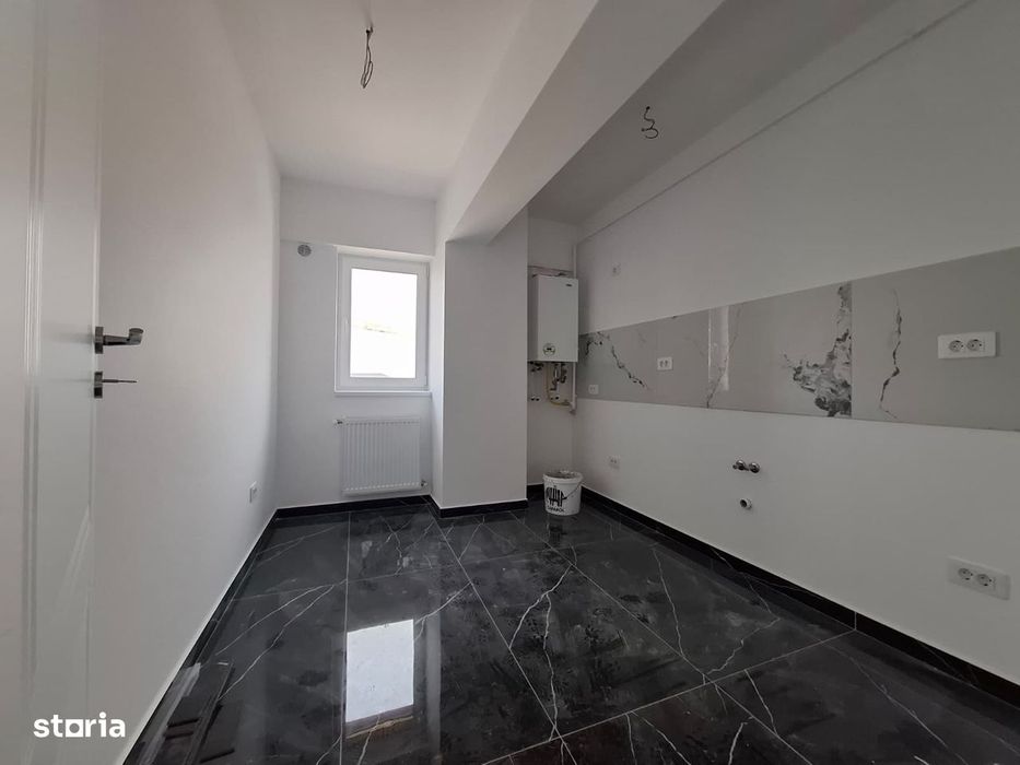 Apartament 1 camera de vanzare in Iasi, Galata, 46.72 mp, baie cu geam