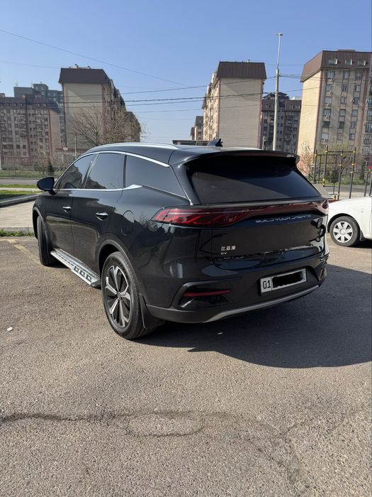 BYD TANG ev 2023 yil 600 км