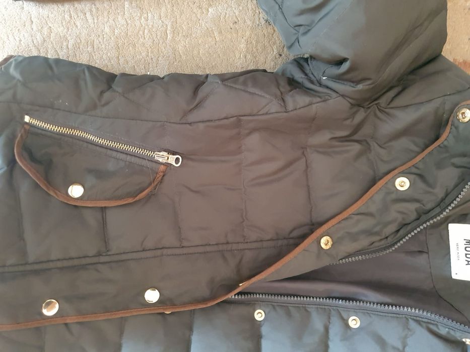Женская куртка бренда VERO MODA