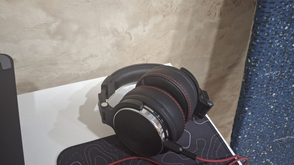 Наушники Studio Pro