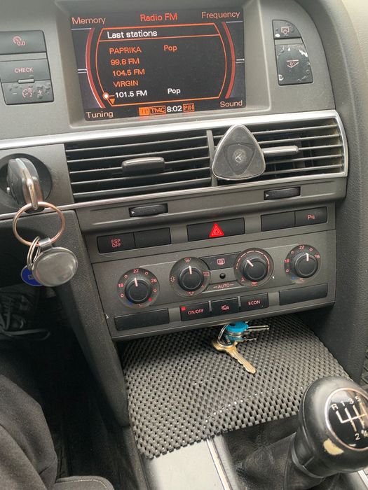 Vând Audi A6, anul 2006, motor 2.0 diesel