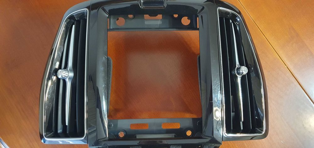 ornament consola xc 60 volvo