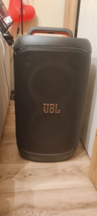 Бартер Jbl Partybox  520 на батерия караоке колона