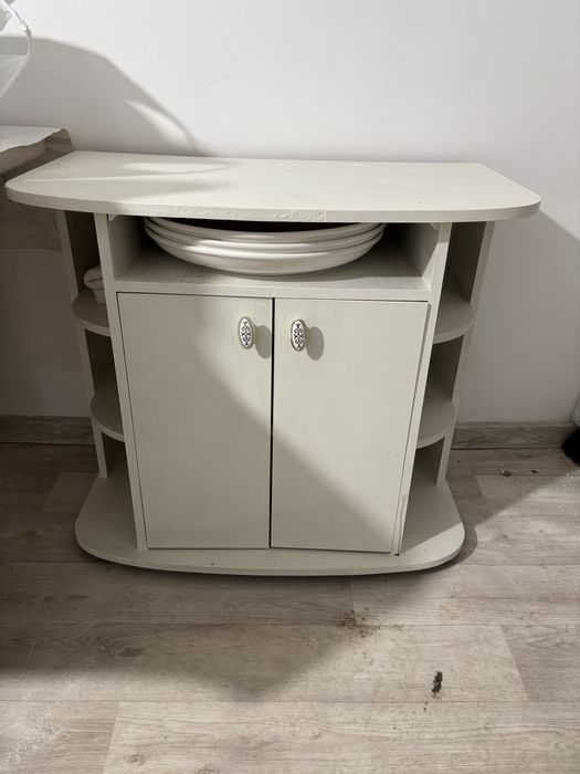 Подставка под телевизор