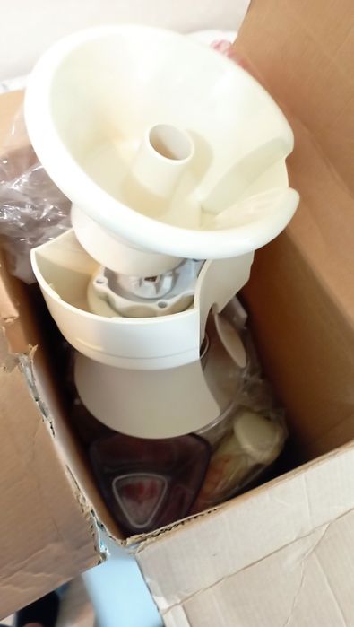 Продам соковыжималку.