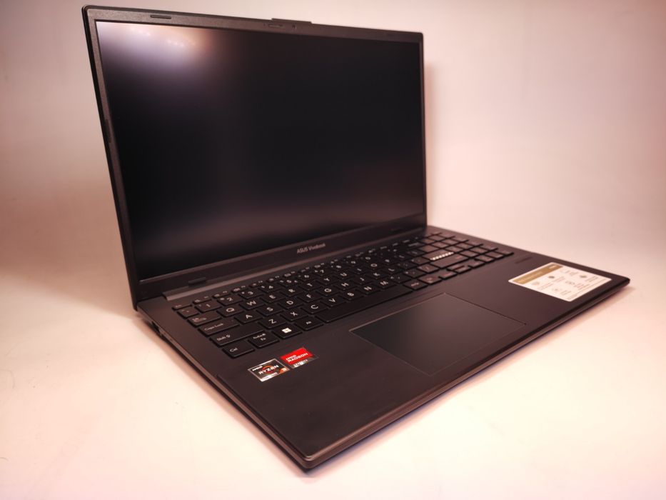 Asus Vivobook Go 15 E1504F Ryzen 3 7320U SSD500/8GB RAM DDR5 | #D96485