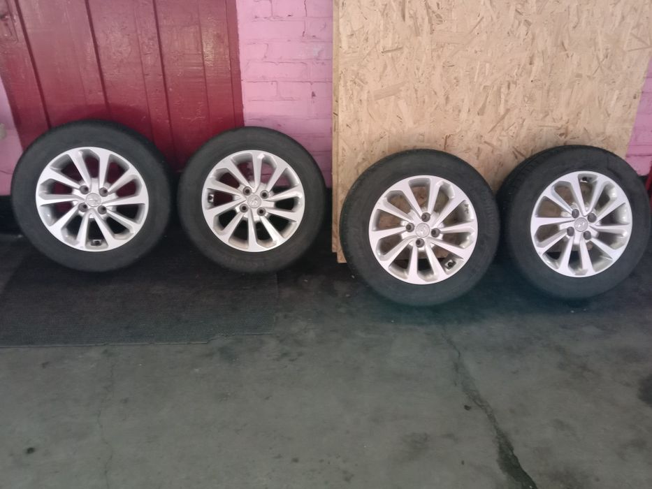 Продам диски с резиной
