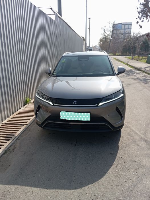 YUAN UP SMART full (лидар, хедап, 540 камера) сотилади