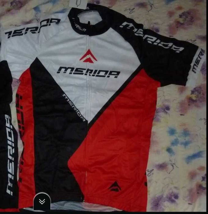 Echipament ciclism Merida BMC Focus set pantaloni tricou