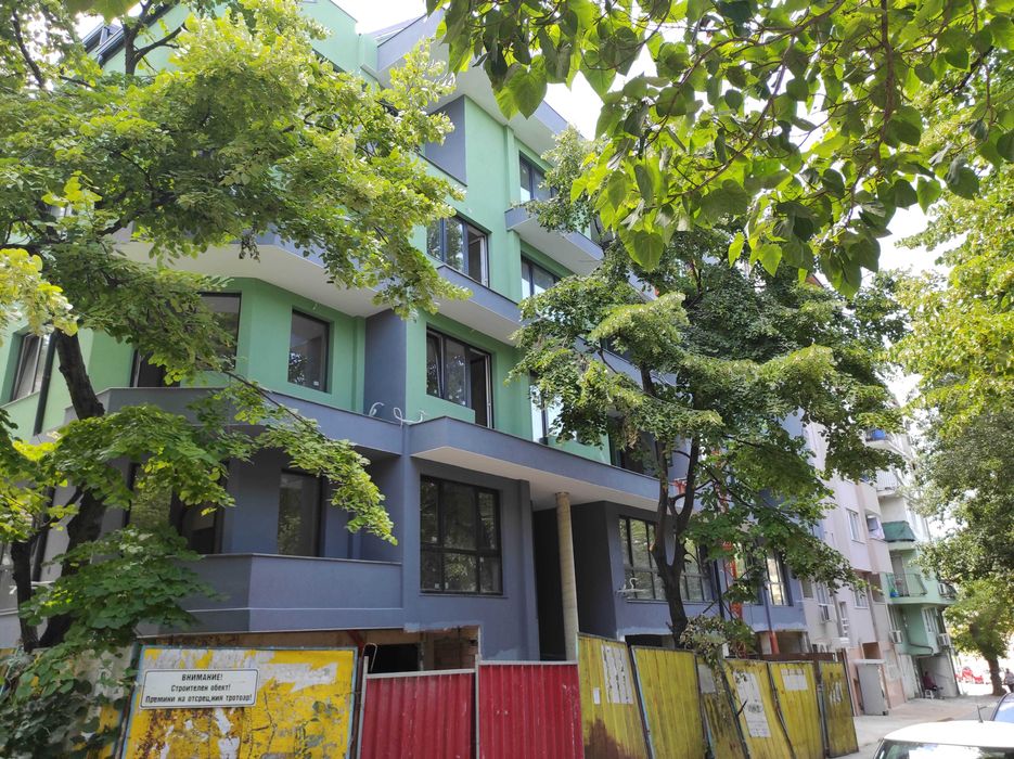 Продава се Магазин в Варна, Център - 77 кв.м за 1559 €/кв.м - Снимка #1