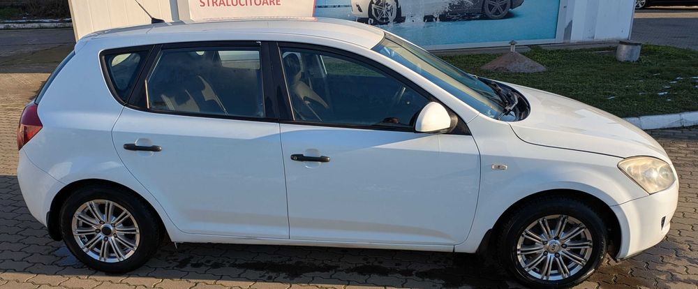 Kia Cee'd 1.4 benzina model  2009