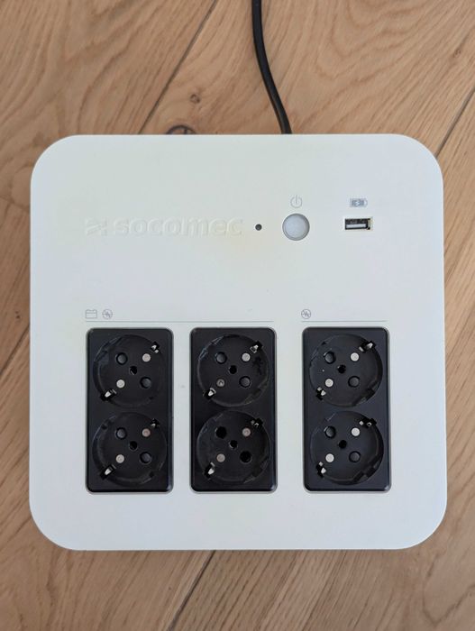 UPS Socomec Netys PL 800VA, cu management