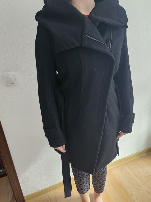 Палто  ZARA  L  !!