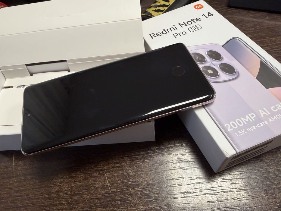 Vand Xiaomi 14 pro 5g