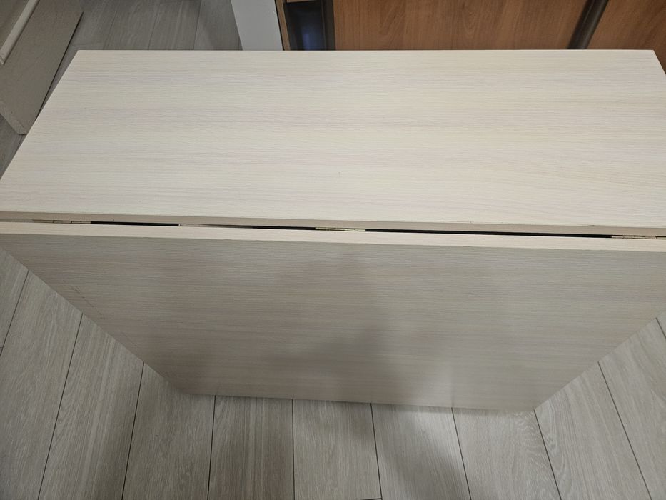 Продам стол раздвижной