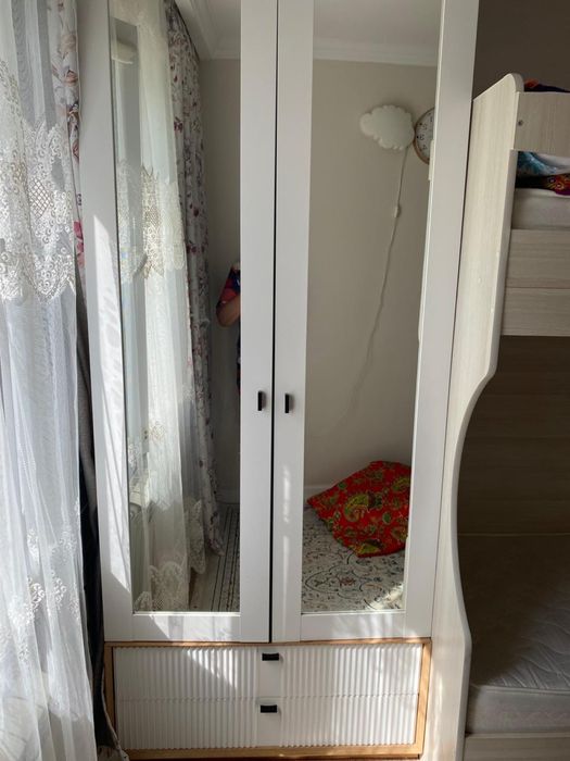 Шкаф в хорошем состояний