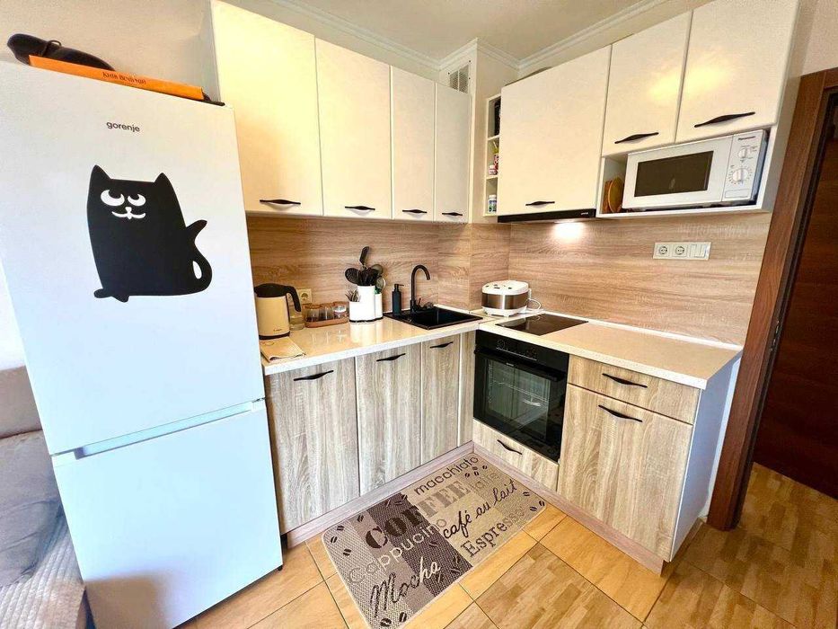 Продава се Тристаен апартамент в к.к. Слънчев бряг - 85 кв.м за 1036 €/кв.м - Снимка #2