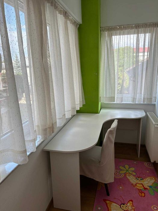 Inchiriez apartament 3 camere Zmaca