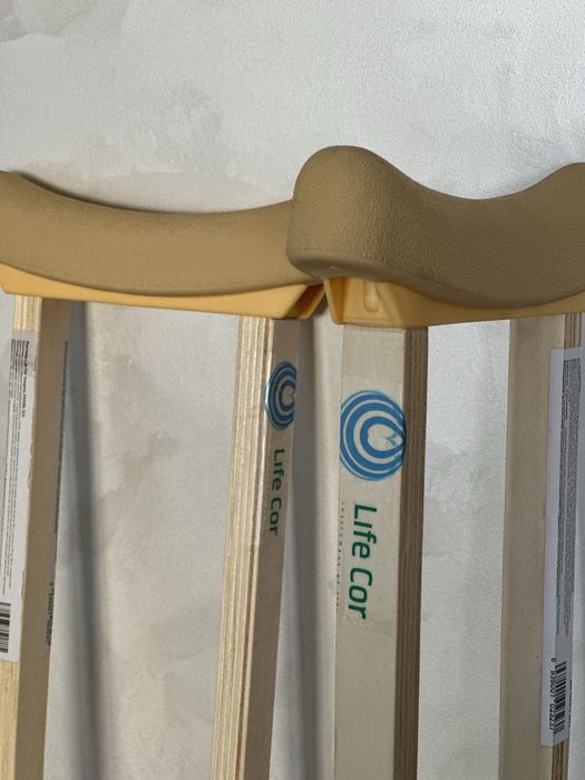 Балдақ - Костыли