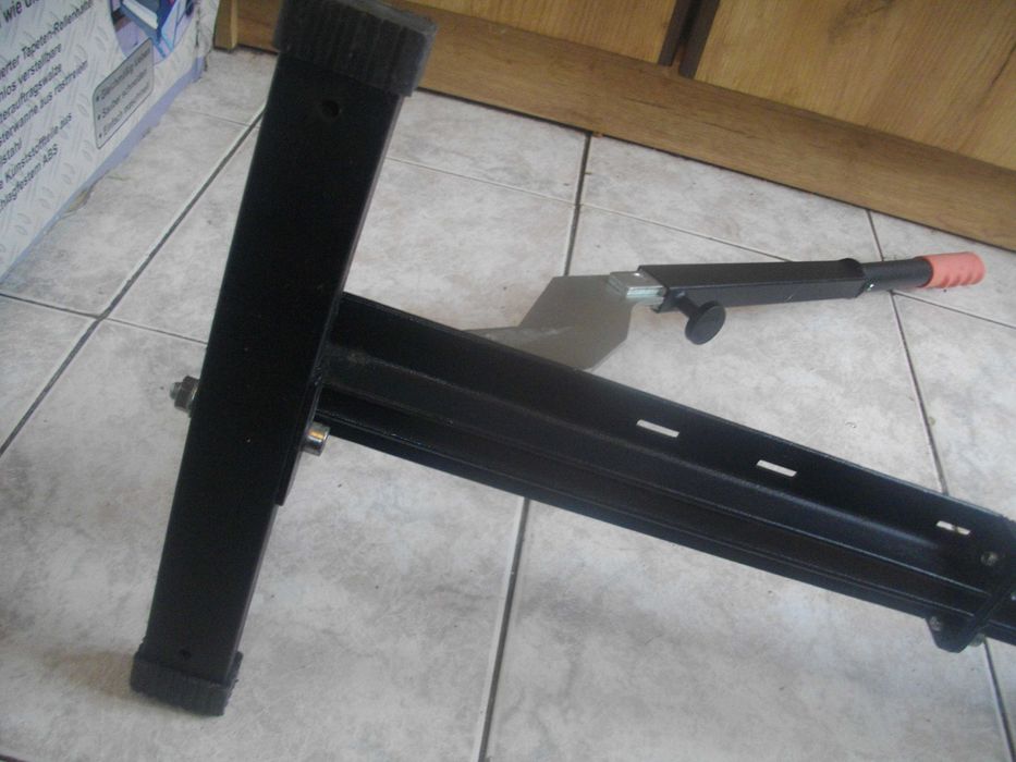 Стойка Бормашина/ Гилотина Рязане Ламинат/ Ръчен Шмиргел/Машина Тапети