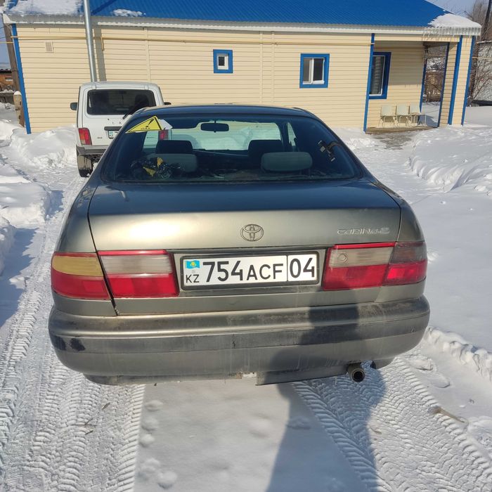 Продам Тойота карина е