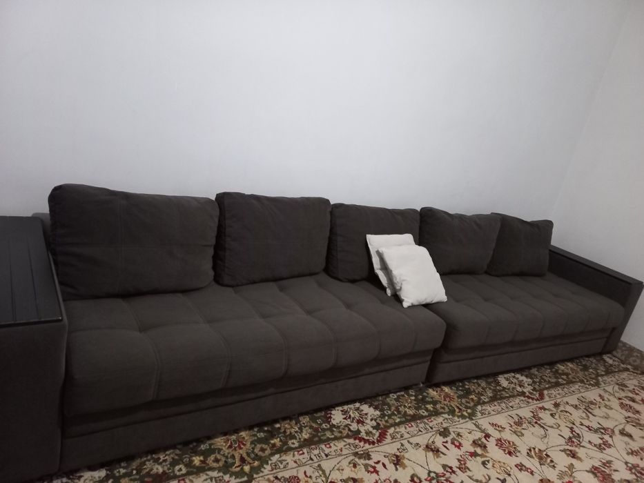 Диван кровать в гостиную