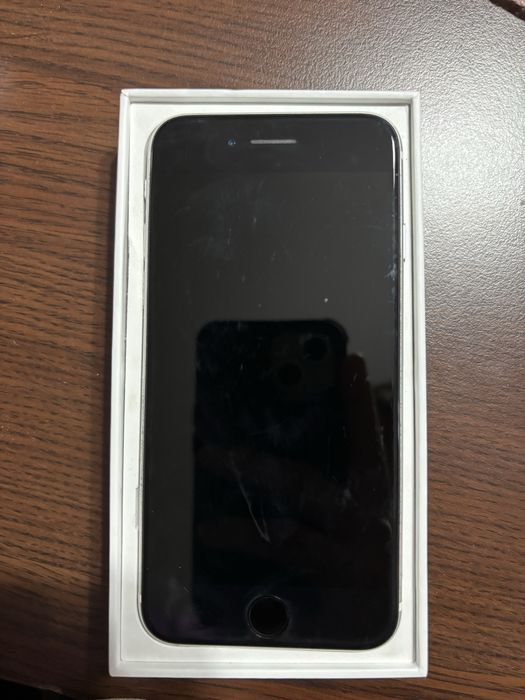 Iphone SE(2020) 64GB