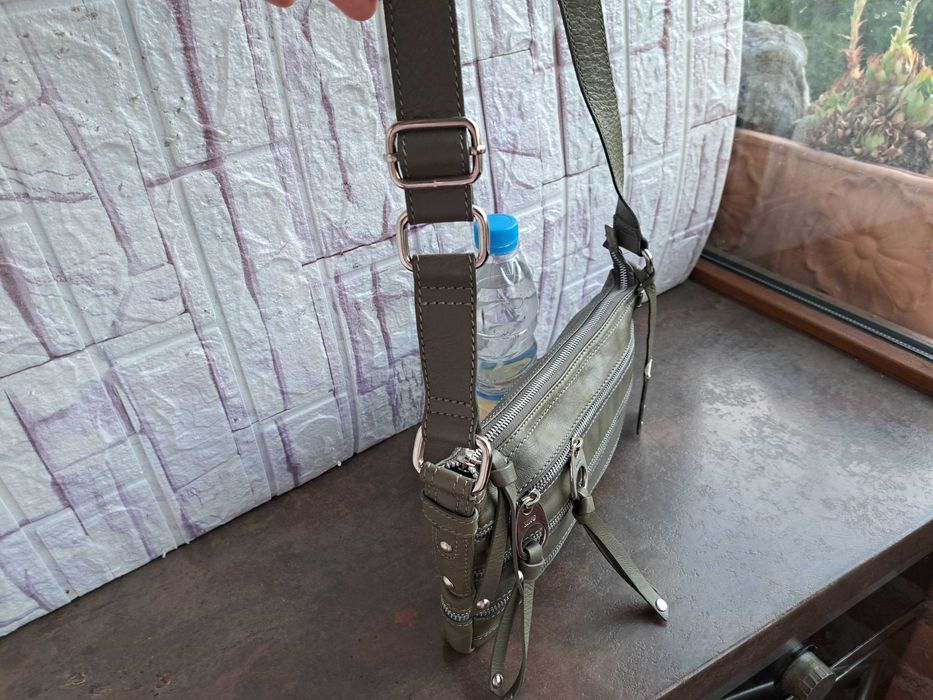 дамска чанта,Mango,зелена малка чантичка-естествена кожа