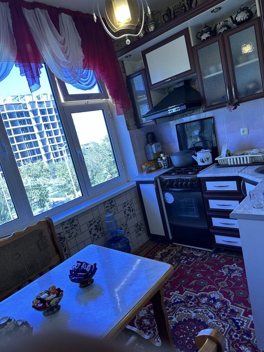 Продаю свою 3 комнатную квартиру за остановкой экспресс