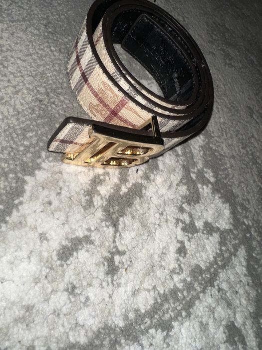 Curea  Burberry