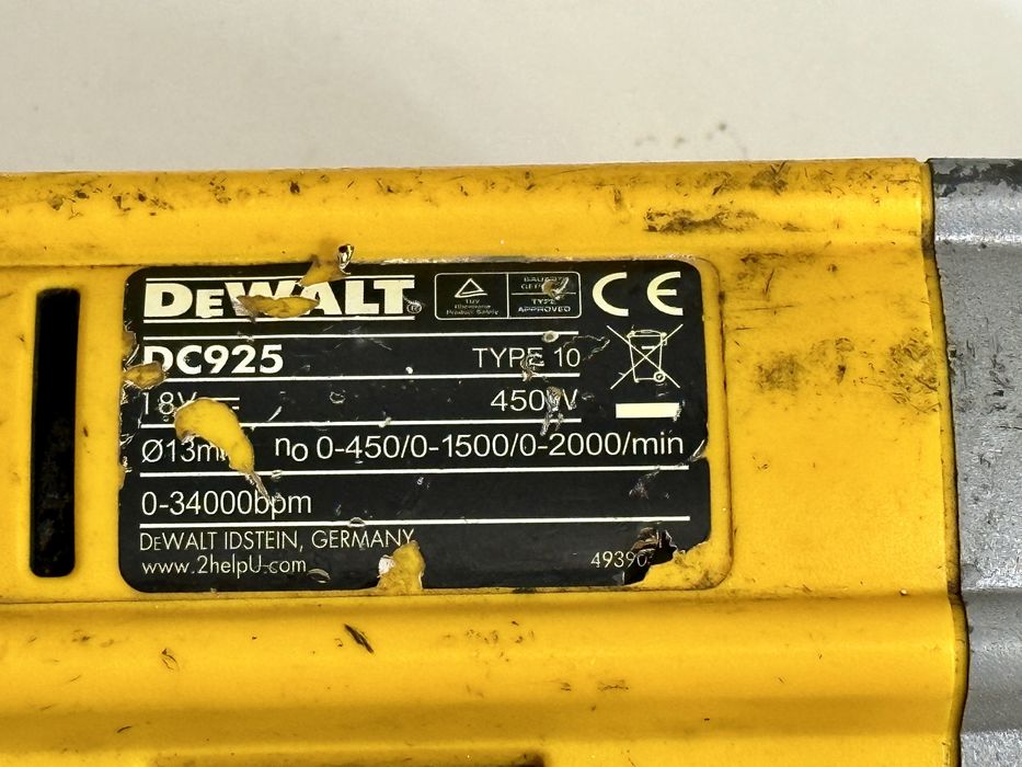Bormasina cu percuție DeWalt DC925 Unealta Dewalt DC550 18V