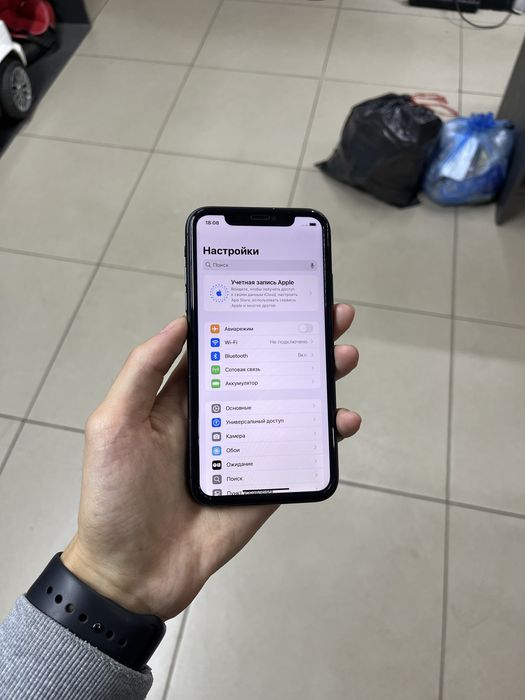Продам Айфон 11 128gb 76%