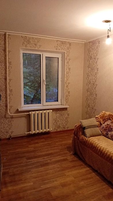 продам 2х ком. кв. в 4мкр.дом 14