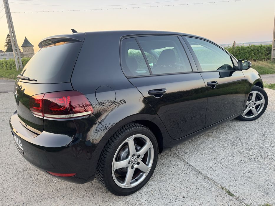 VOLKSWAGEN Golf 2013 — imagine 4