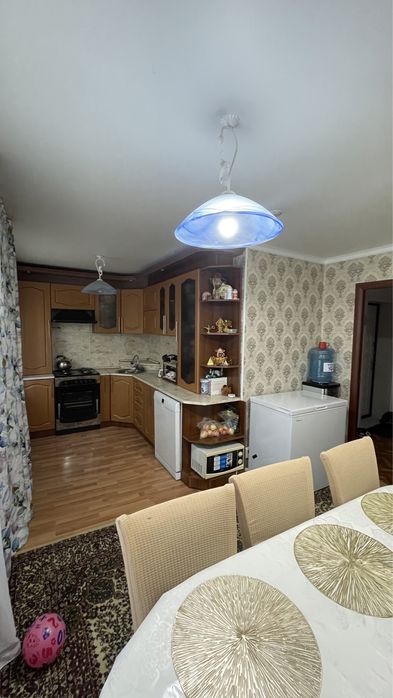 Продам 3 комнатную квартиру