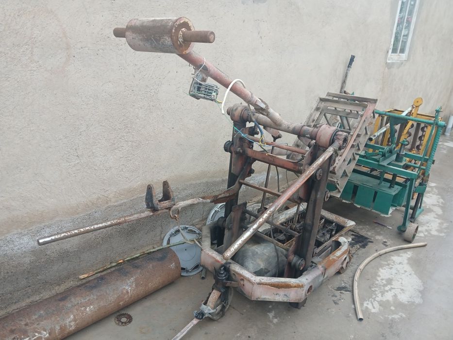 Продам свои шлакоблок аппарат срочно