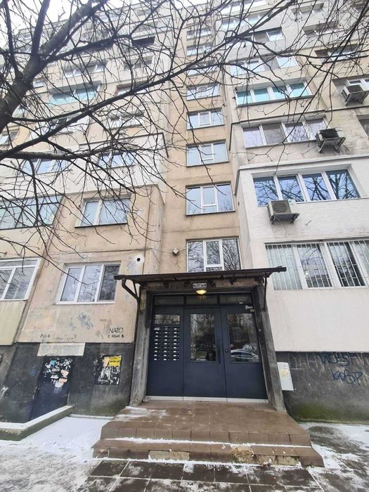 Тристаен апартамент под наем в ж.к. Овча Купел 1