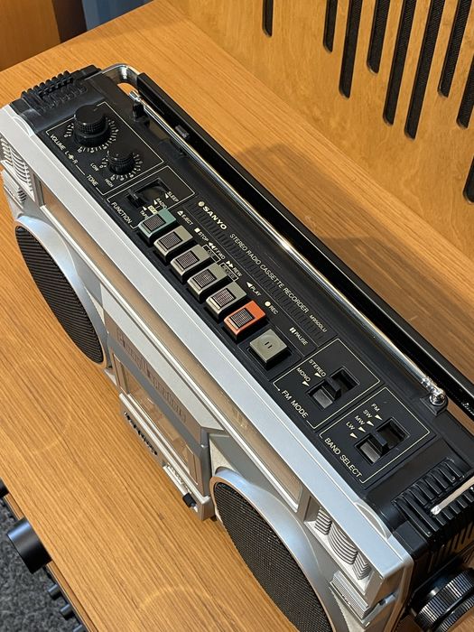 Radio casetofon sanyo M9500LU boombox