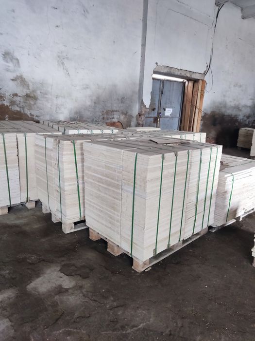 Травертин. гранит .мрамор лайм стоне продажа и установ