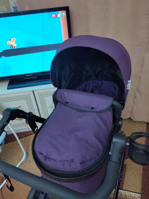 Коляска детская демисезонная