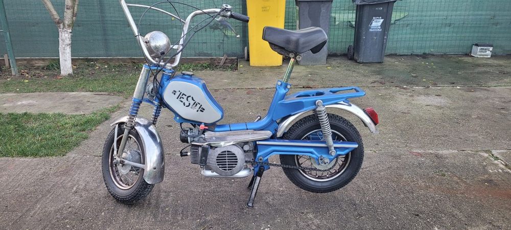 Vând moped Testi