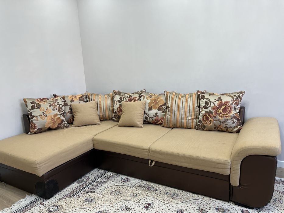 Продается угловой диван